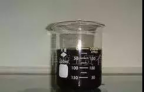 煤制氣產(chǎn)生的煤焦油.jpg 煤制氣產(chǎn)生的煤焦油.jpg